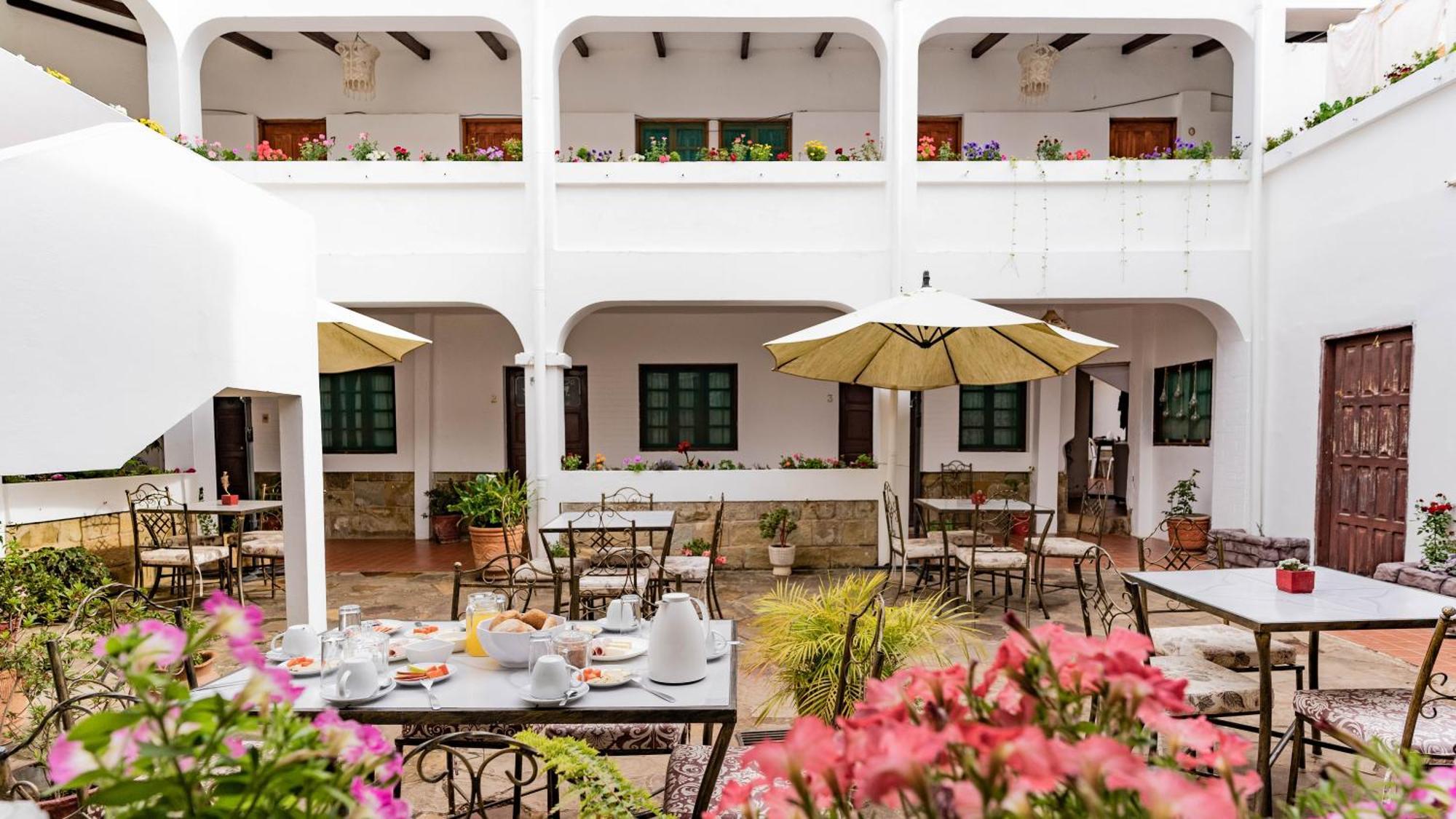 سامايباتا Hotel Casablanca المظهر الخارجي الصورة